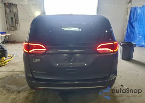 2020 Chrysler Pacifica Touring from USA, damaged, VIN 2C4RC1FG8LR136783